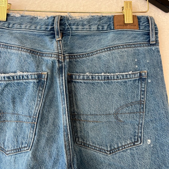 AE Distressed Jeans - Picture 4 of 7